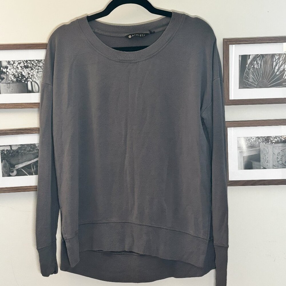 Athleta Gray Long Sleeve Pullover Sweatshirt